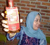 Foto Kaka Slank di Botol Miras