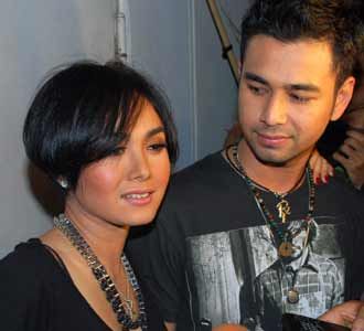 Yuni Shara-Raffi Makin Kompak