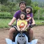 Kembar Flo dan Michelle, 3,7 Tahun; Perempuan; f