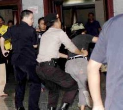 Pendukung UU Penodaan Agama Bantah Lakukan Pemukulan 