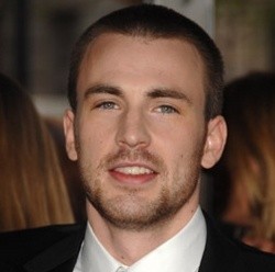 Aktor Chris Evans Perankan Captain America di Layar Lebar