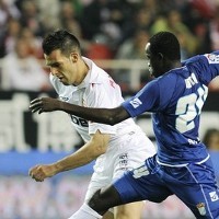 Gol Menit Akhir Perpanjang Paceklik Sevilla