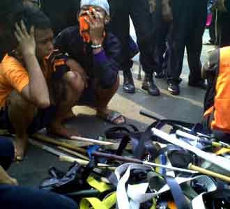 Bawa Senjata, Jakmania Diamankan