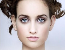 Pilah-Pilih Make Up Alis