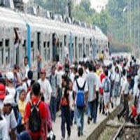 KRL Pakuan Express yang Menjanjikan Kenyamanan 