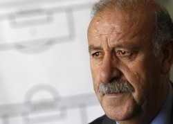 Del Bosque Tuntut Fokus dari Spanyol