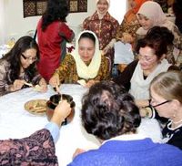 Batik Diperkenalkan di Maroko