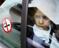 Dokter Protes Kebiasaan Merokok di Mobil