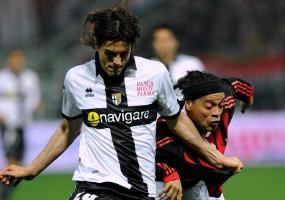 Milan Ditundukkan Parma