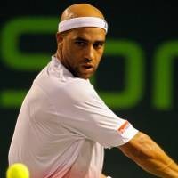 Blake Susah Payah ke Babak Kedua