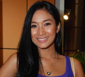 Bibir Pink Happy Salma