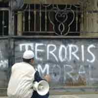 Warga Berencana Usir Penghuni Sekretariat GAYa Nusantara