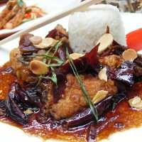 Mencicipi Beragam Pedasnya Menu Asia