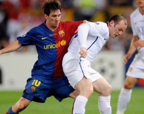 Messi dan Rooney Berebut Sepatu Emas