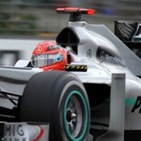 Schumi Belum Sepenuhnya Puas