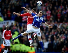 Arsenal Diimbangi Birmingham
