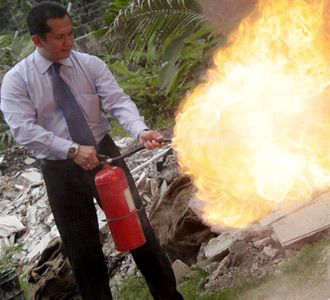 Latihan Evakuasi Kebakaran