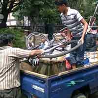 Diserbu, Pengurus Ponpes Ketakutan dan Menangis