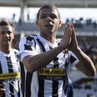 Gol Melo Pastikan Kemenangan Juve