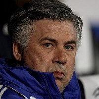 Ancelotti Menikmatinya dengan Anggur Merah