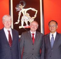 Jerman Kucurkan Hibah 7,5 Juta Euro untuk Hutan Sumatera