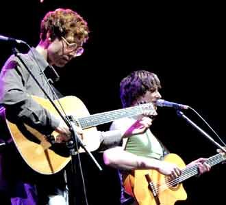 Kings of Convenience Konser di Sabuga