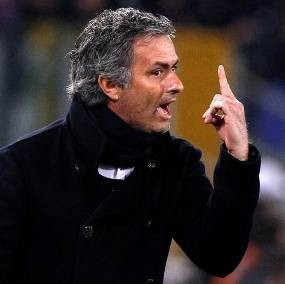Mourinho Tetap Bertahan di Inter  