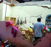 Ledakan Dahsyat di Rumah Kos