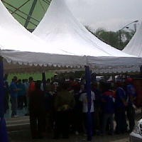 Aremania Pemanasan di KSN Sebelum ke Kanjuruhan