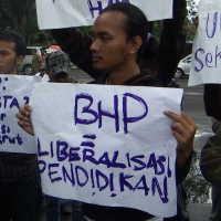 Jelang Putusan Uji Materi, Mahasiswa UI Demo Tolak UU BHP