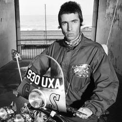 Liam Gallagher: The Strokes Seperti Fast Food