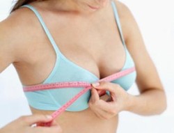 Risiko Memakai Bra Tak Sesuai Ukuran