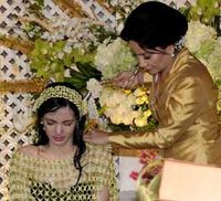 Prosesi Siraman Nia Ramadhani