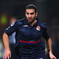 Ditinggal Lisandro, Lyon Was-was