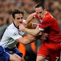 Dramatis, Bayern Sungkurkan Setan Merah