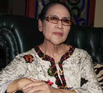 Tertipu 2,6 M, Ibu Hebring Hancur