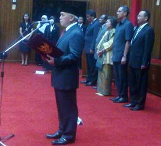 Hatta Lantik 2 Deputi Baru