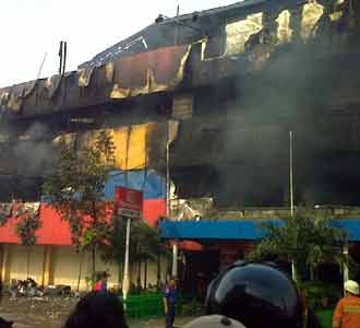 Api di Ramayana Dijinakkan 