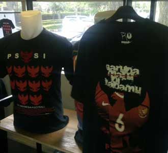 Sentil PSSI Lewat Kaos