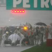 Menanti Campur Tangan Alam