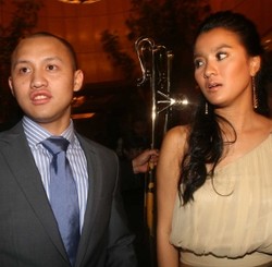 Kondangan, Marcella Zalianty Digandeng Ananda