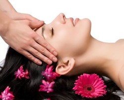 Rambut Cantik Dengan Hair Spa