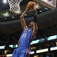 Durant Bawa Thunder ke Playoff