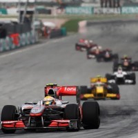 Hamilton Puas Usai Ngebut ke Posisi Enam