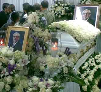 Jenazah Om Willem Diberangkatkan