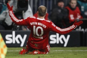 Robben Dibawa  ke Old Trafford