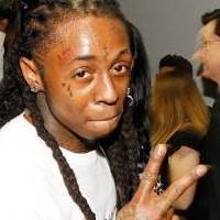 Rapper Garang Rilis Situs dari Penjara