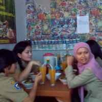 Belum Jam Istirahat, 4 PNS Terjaring Saat Asyik Makan Bakso