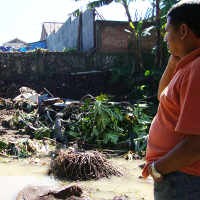 Tembok di Sariwangi Ambruk, 3 Kolam Ikan Porak Poranda