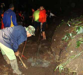 Tebing di Gegerkalong Longsor